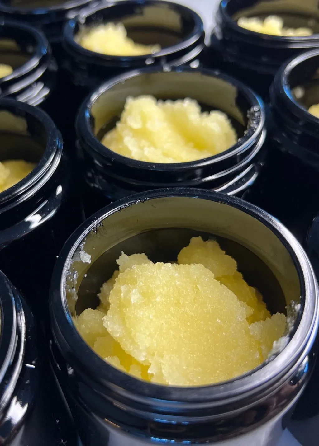 Ginger Lemon Body Polish - Tula X LOVE LEENIE